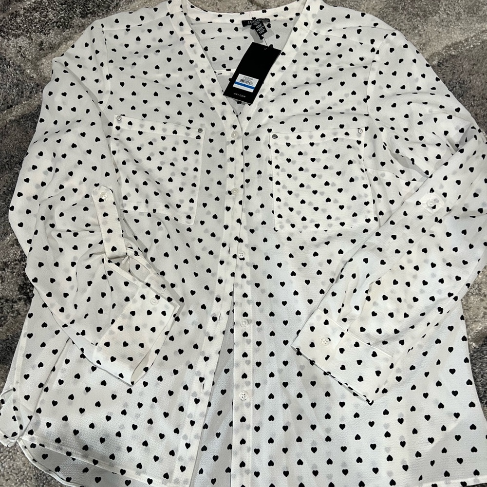Jones New York White Button-Up Blouse with Black Heart Print